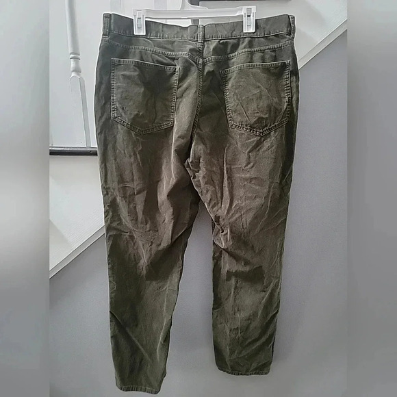 Everlane Men's Green The Straight Fit Corduroy Pants Size 38x30 Comfort Quality - Picture 3 of 5